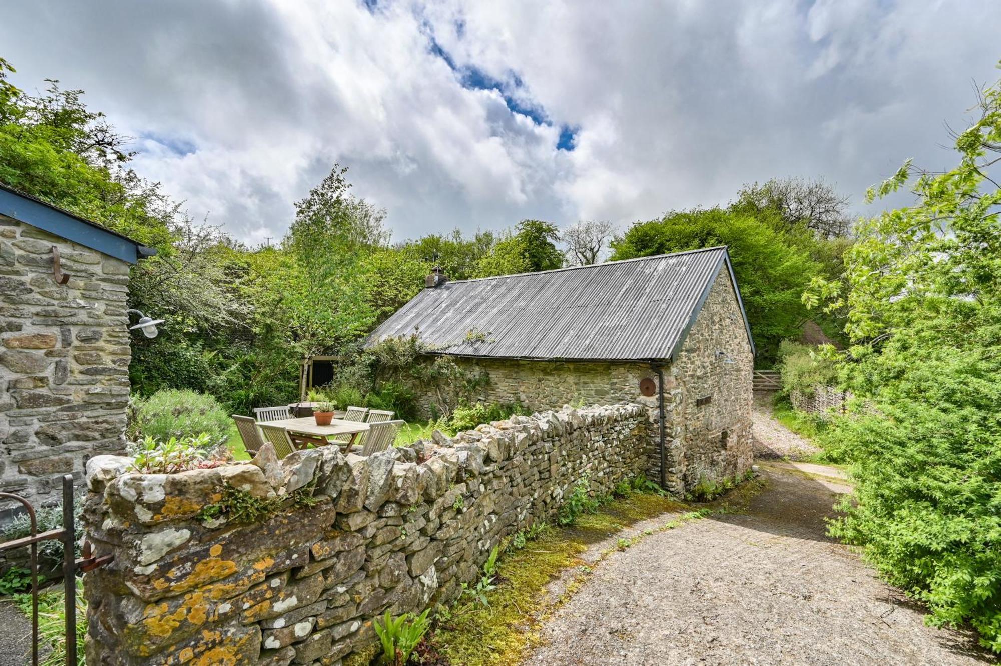 Heale Farm Cottage Trentishoe Exterior photo